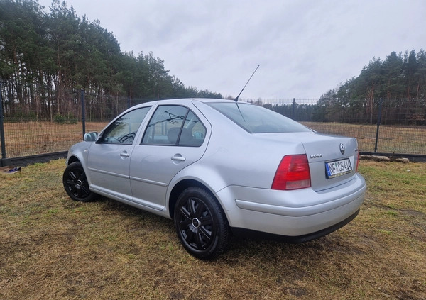 Volkswagen Bora cena 8900 przebieg: 152000, rok produkcji 2003 z Wołomin małe 277